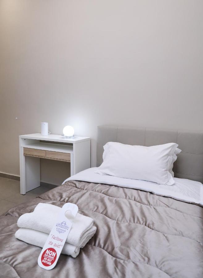 Residenza Esposito Economy Rooms Neapel Exteriör bild