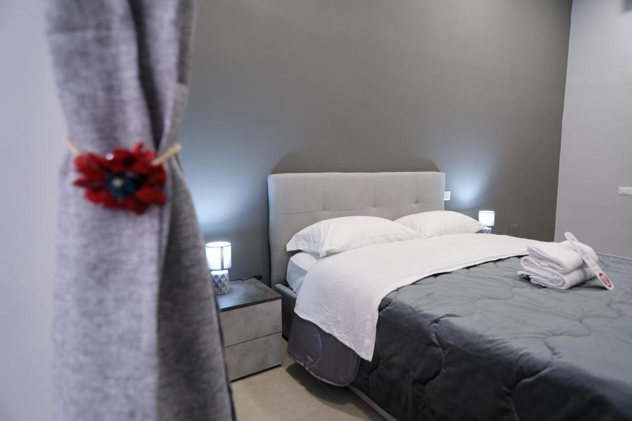 Residenza Esposito Economy Rooms Neapel Exteriör bild