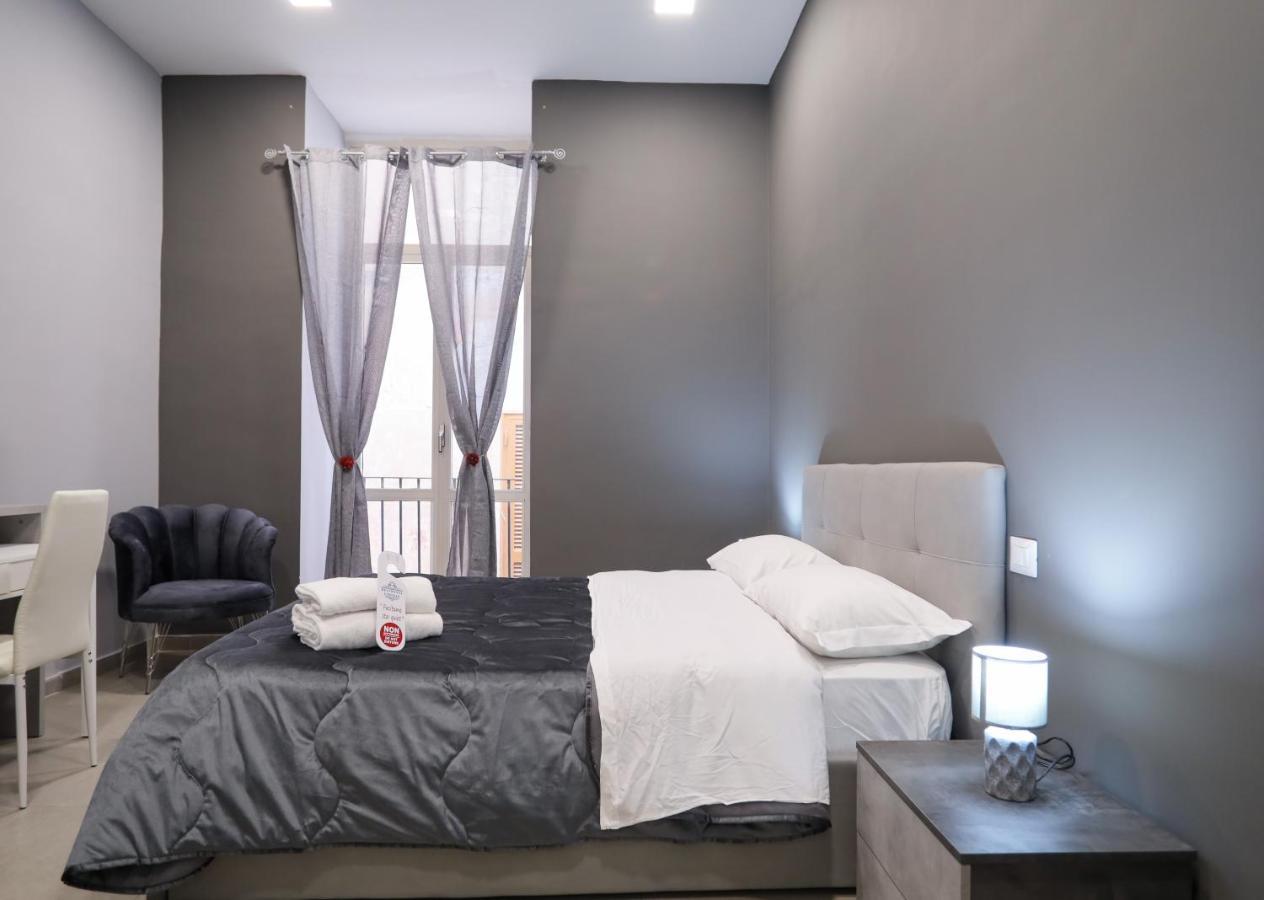 Residenza Esposito Economy Rooms Neapel Exteriör bild